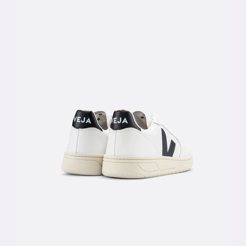 Men's Veja V-10 Leather Sneakers White/Black | UAE-91528