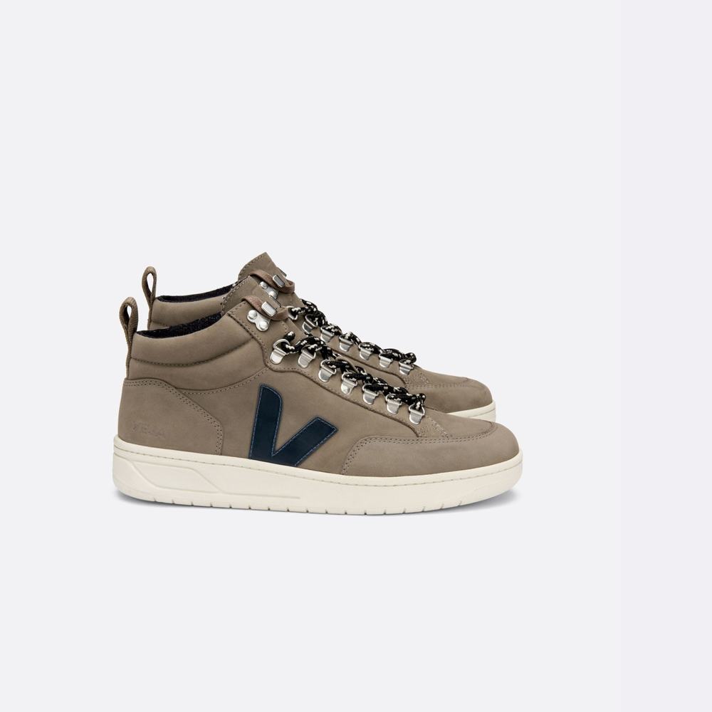 Women\'s Veja Roraima Nubuck Sneakers Khaki | UAE-03294